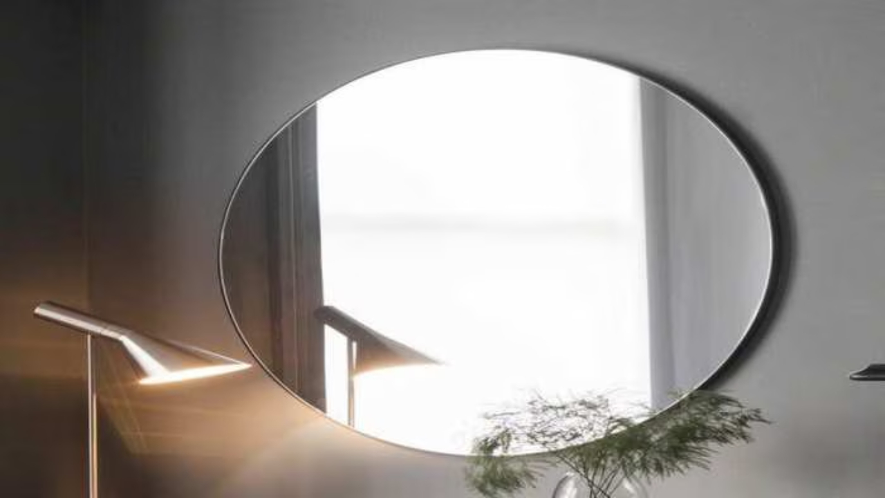 Vastu Tips Mirror Direction