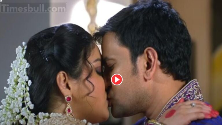 Bhojpuri Song: Nirahua & Aamrapali Dubey Strong Liplock In Jhumka Jhulaniya Diha’” Song Trend on Internet, Must Watch
