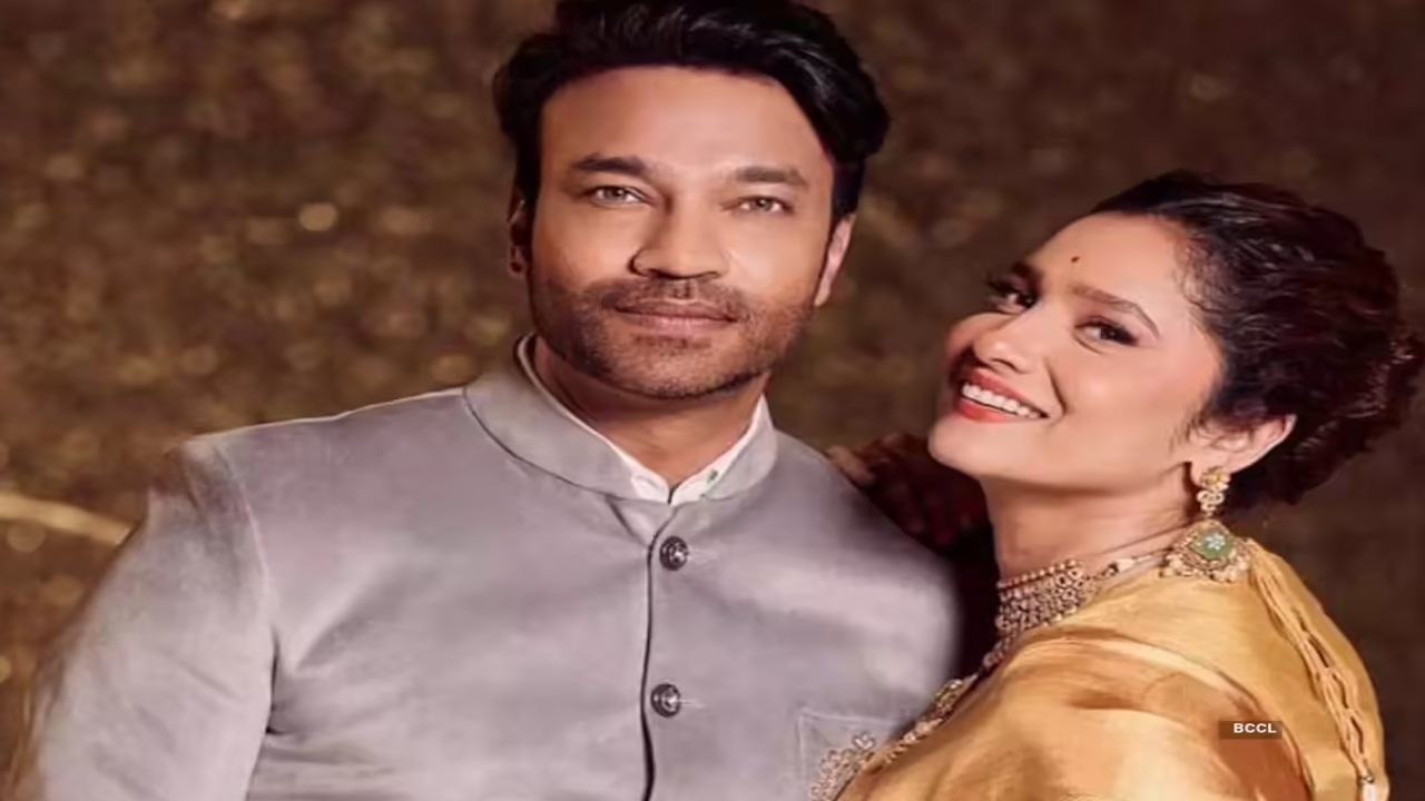 Ankita Lokhande Accidentally Spills Pregnancy...