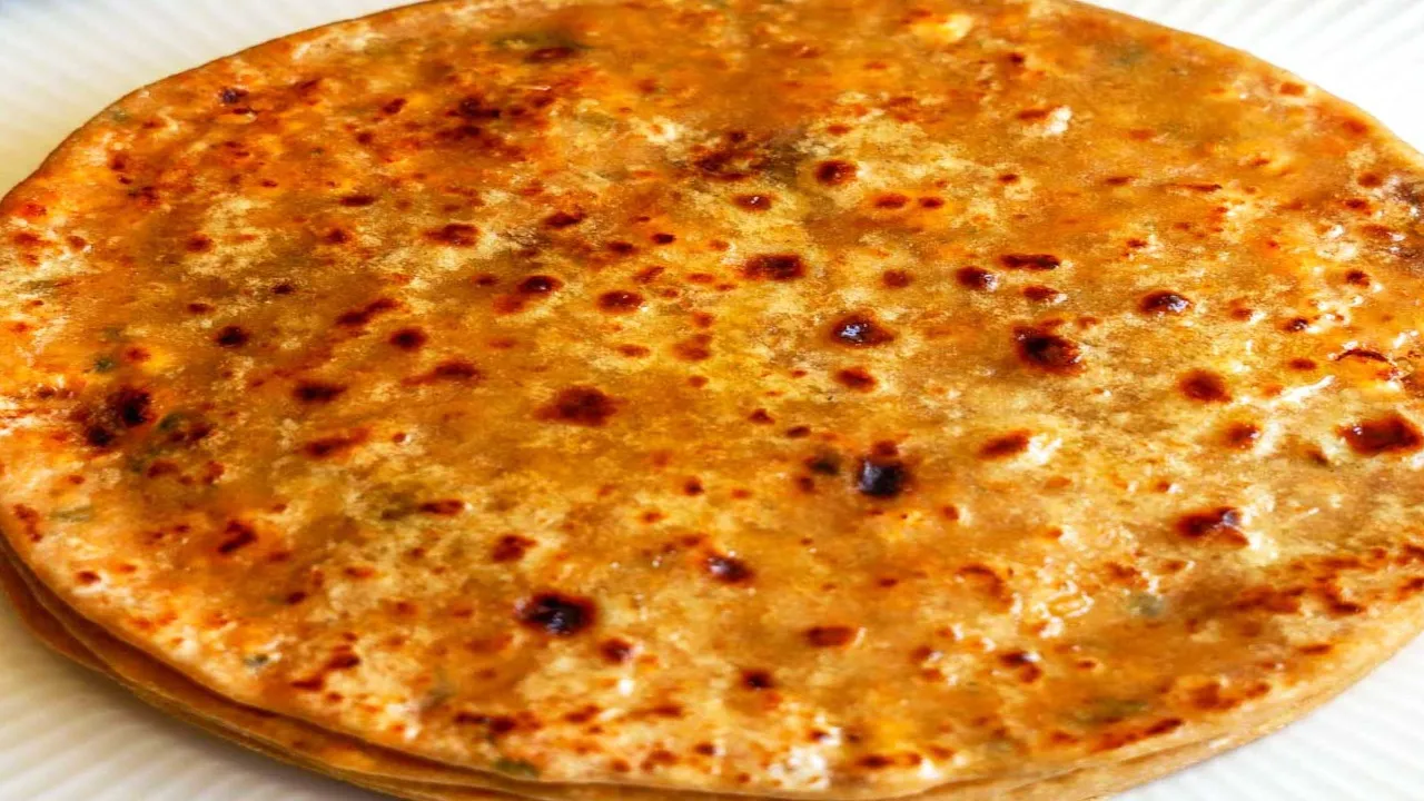 Chili Paratha Paneer