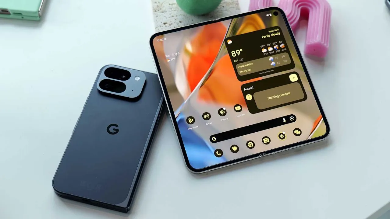 Google Fold Phone
