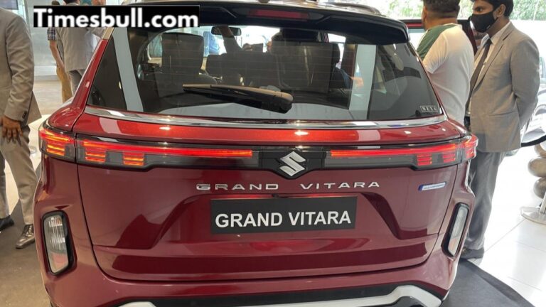 Maruti getting discount of Rs 2 lakh on its car, know the offer