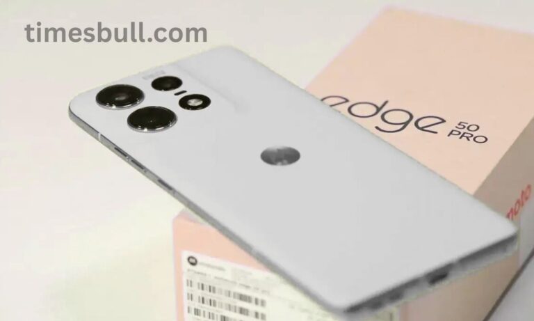 Amazon Great Indian Festival: Motorola Edge 50 Pro At Rs 25,000 with 125W fast charging!