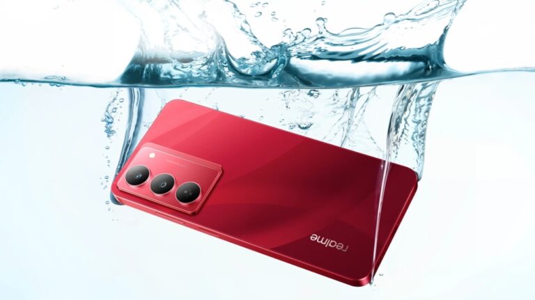 Realme 14x 5G Waterproof Phone for Rs 15,000! Amazon Festival Sale Creates A Huge Frenzy