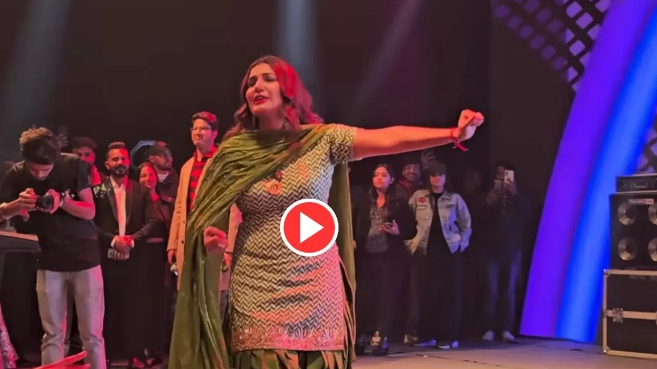 Sapna Ka Dance (28)