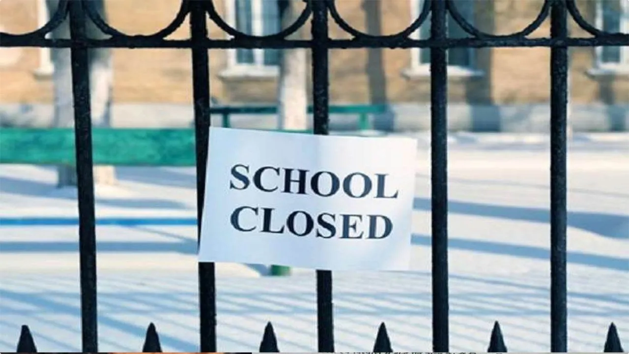 School Closed