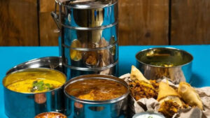 Tiffin Service Business: Start from Home with Just ₹8,000, Earn Up to ₹2 Lakh Monthly