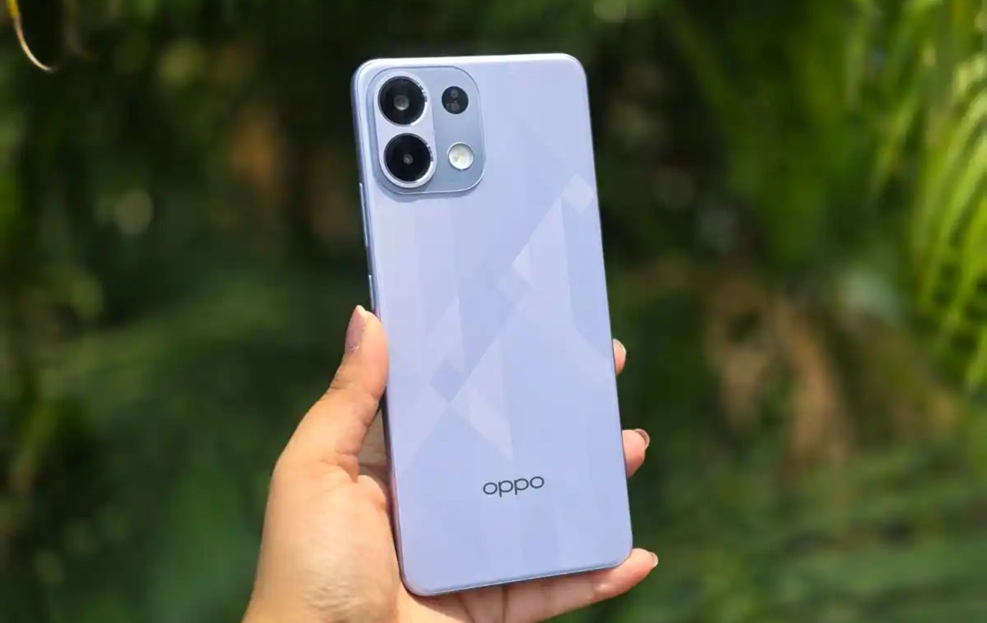 Oppo K13: A Fantastic Smartphone...