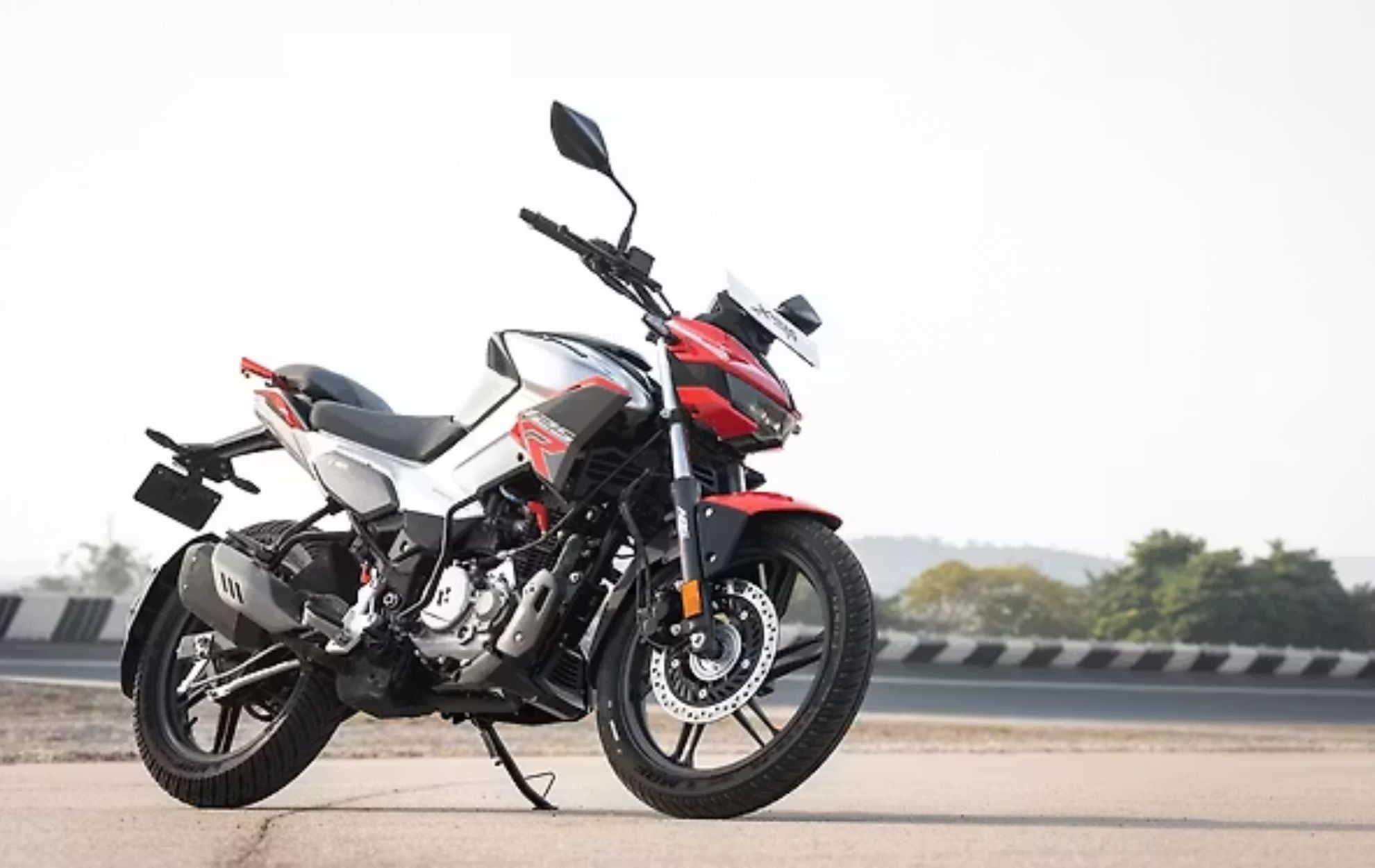 Hero Xtreme 125R: Powerful Looks,...