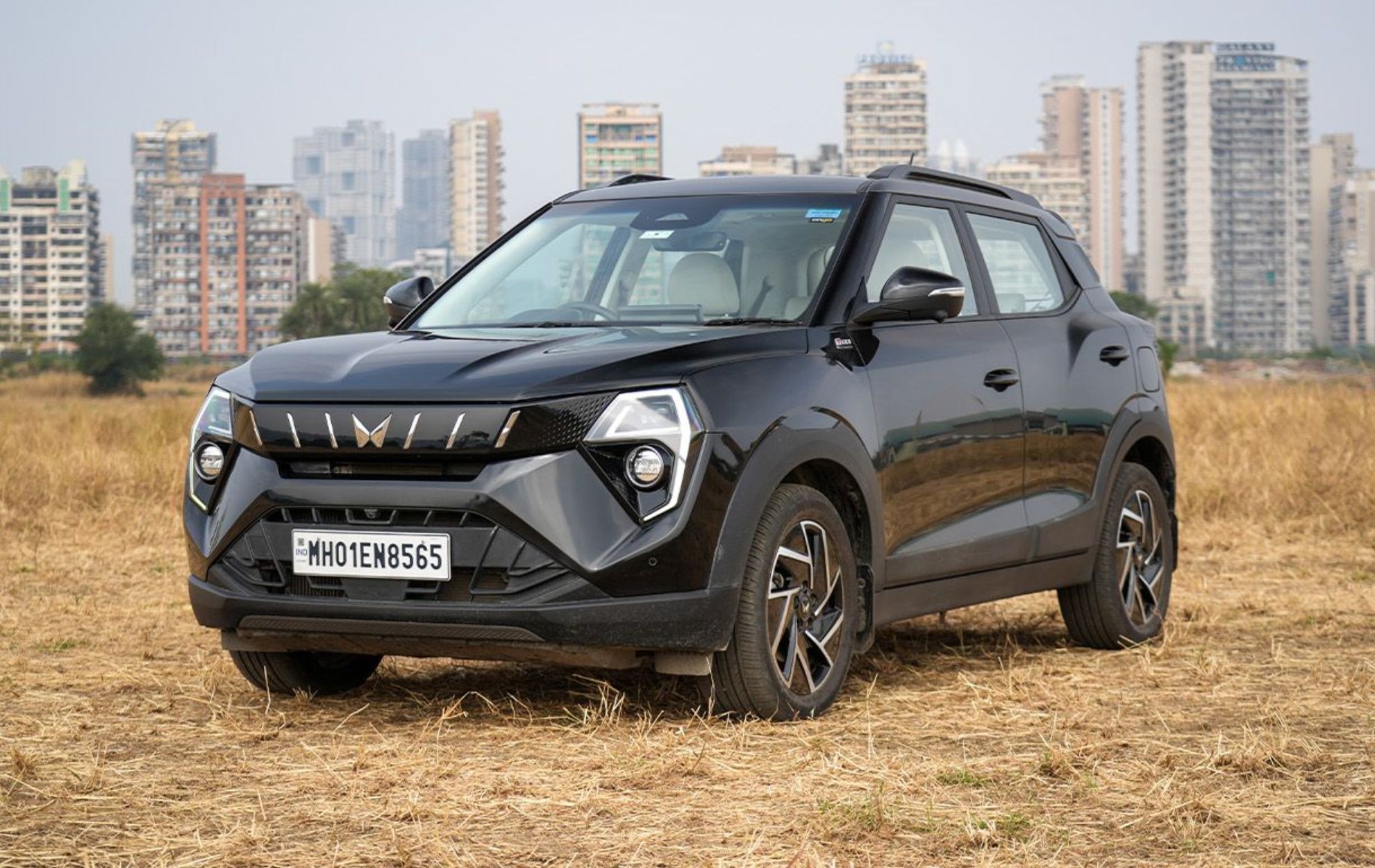 Mahindra XUV 3XO: Complete information...