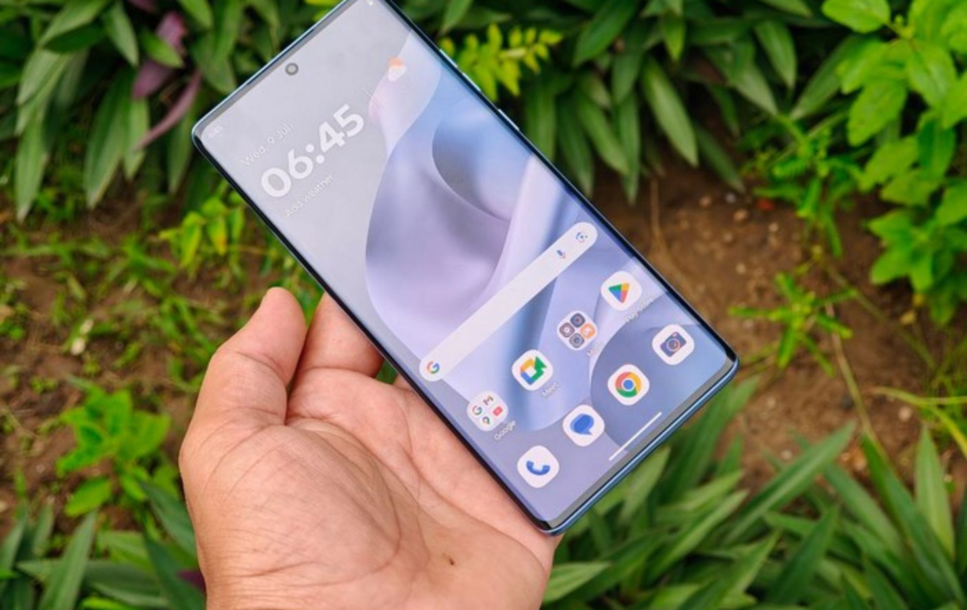 Motorola G96: Great design, powerful...