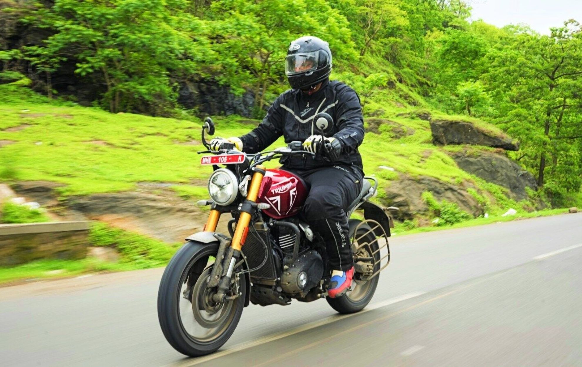 Triumph Speed 400: Modern retro...