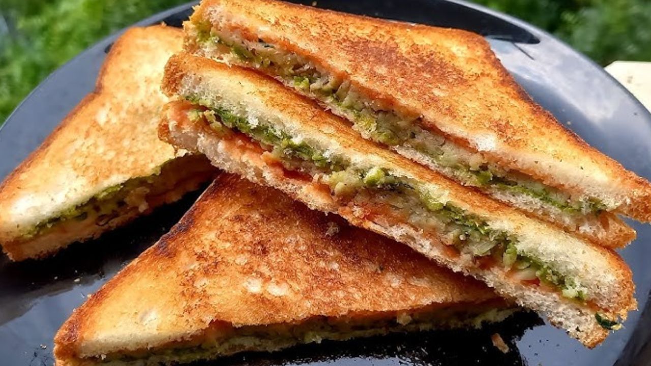 Aloo Cheese Toast Recipe