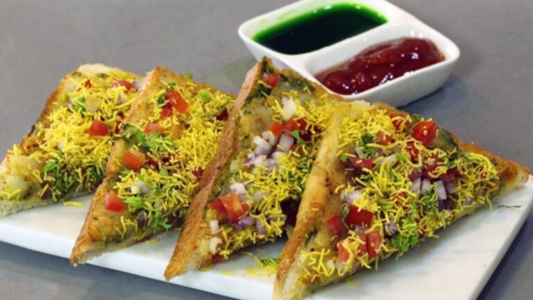 Aloo Cheese Toast Recipe