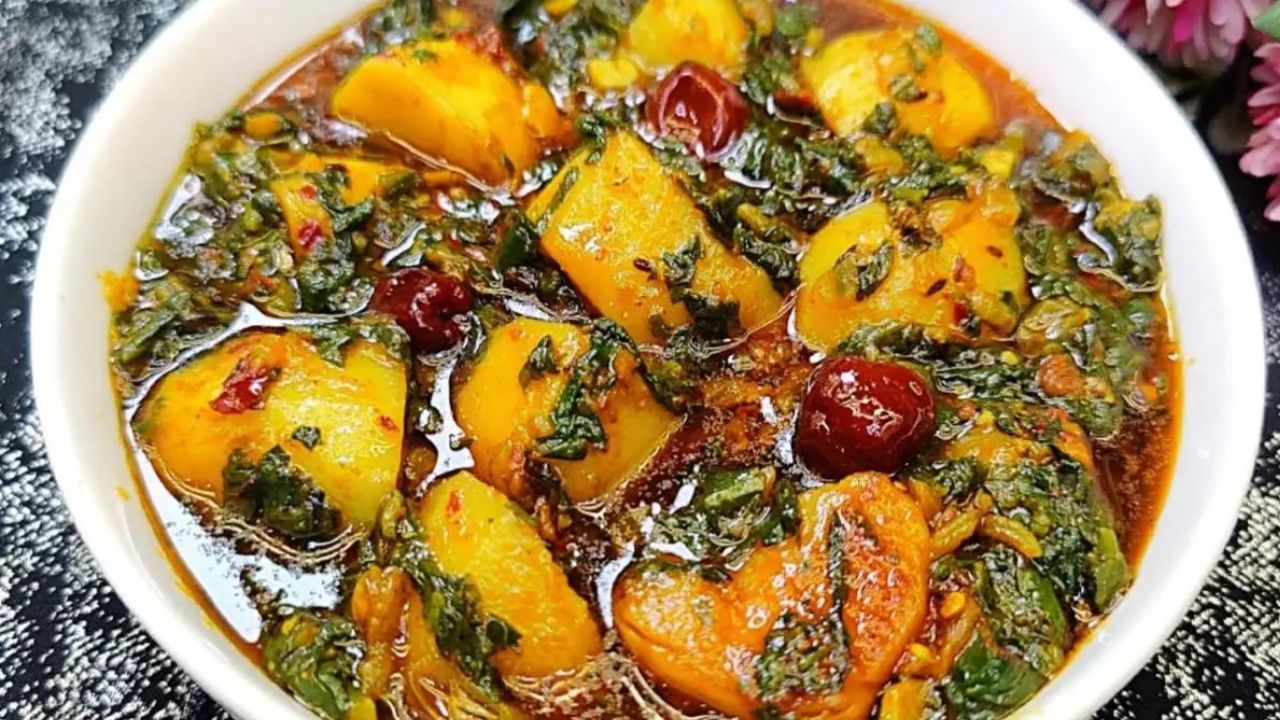 Aloo Palak Ki Sabji Recipe