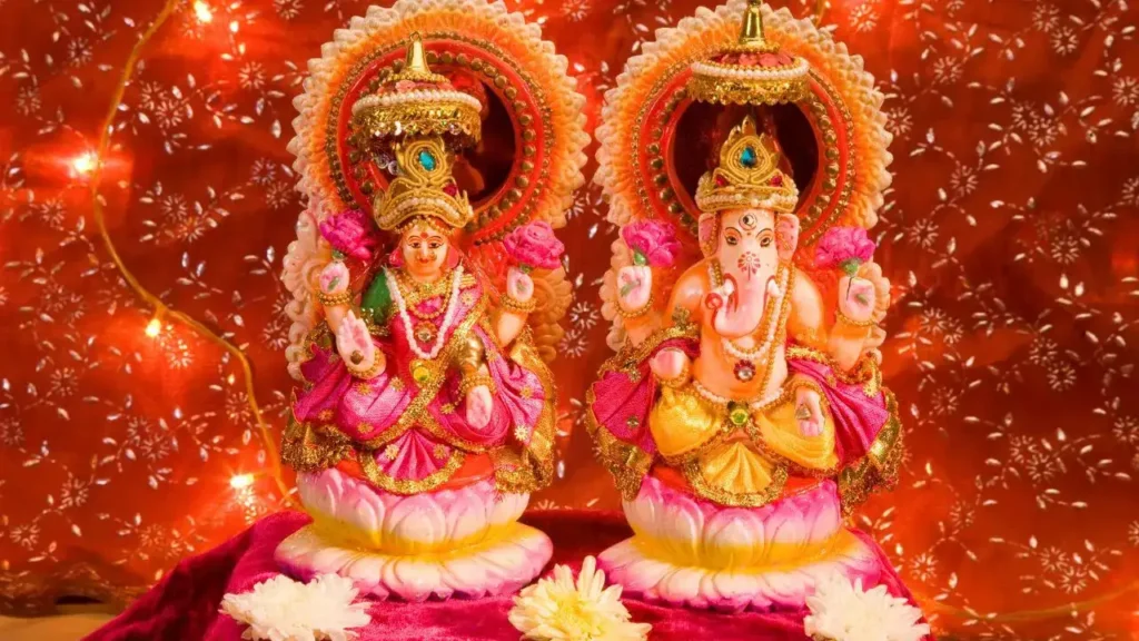 Auspicious Muhurat For Lakshmi-Ganesha Puja at Home