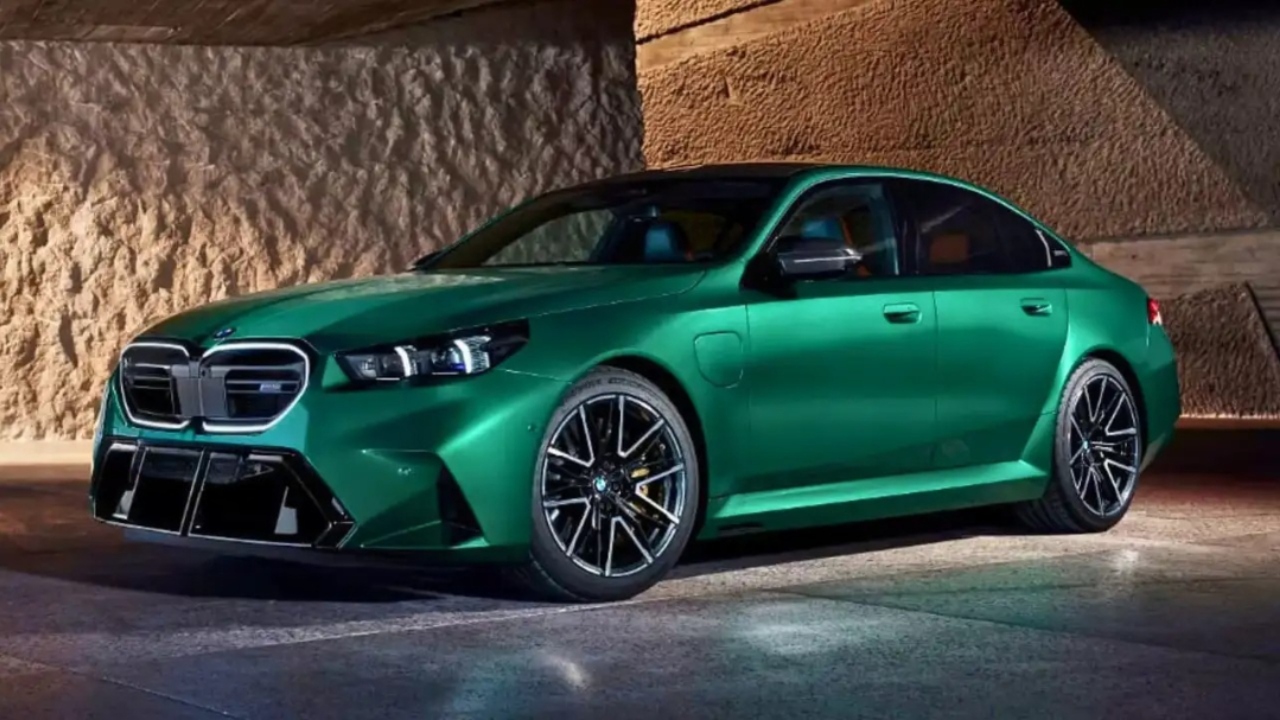 Best Luxury Cars in India...