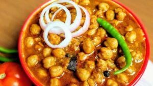 Chana Masala Recipe: How To Make A Protein-Rich Dish For Breakfast