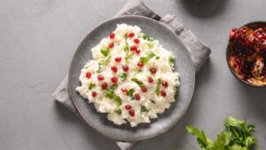 Curd Rice Recipe: How To Make This Tasty Rice Recipe With Yogurt & Rice
