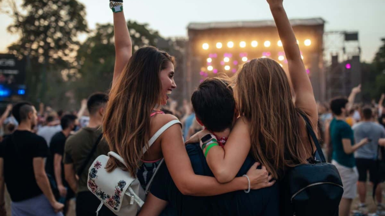 Festival Photography Tips 2025 :...