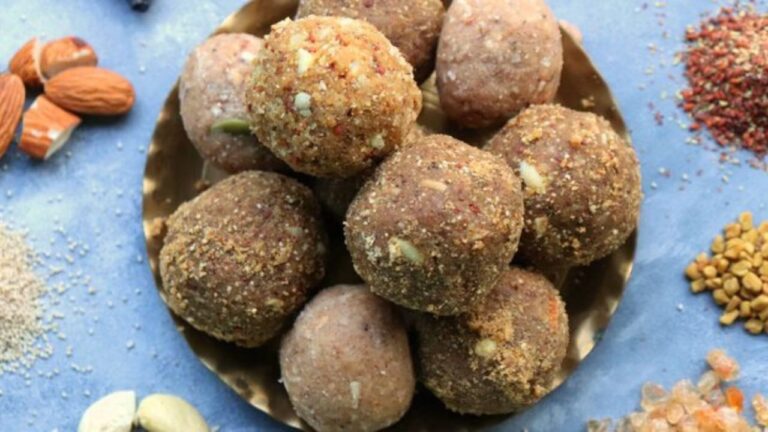 Gond Laddu Recipe
