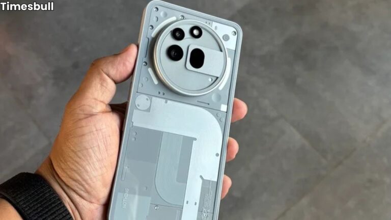 Want A Unique Premium Looking Smartphone? Grab Nothing Phone 3a Pro Phone at ₹5,000 Discount, Check Features