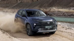 India’s Electric Revolution 2025 : How Tata, MG, and BYD Are Powering the Nation’s EV Future