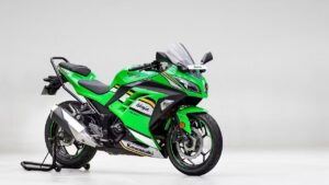 Kawasaki Ninja 300 2025: Now Available for Just ₹3.17 Lakh After GST Reduction, Know the Specifications and Performance