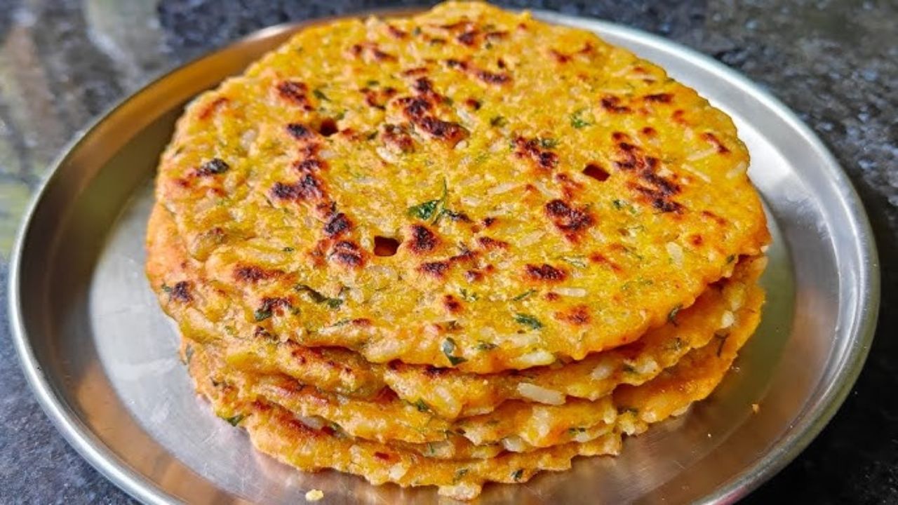 Leftover Rice Thepla Recipe