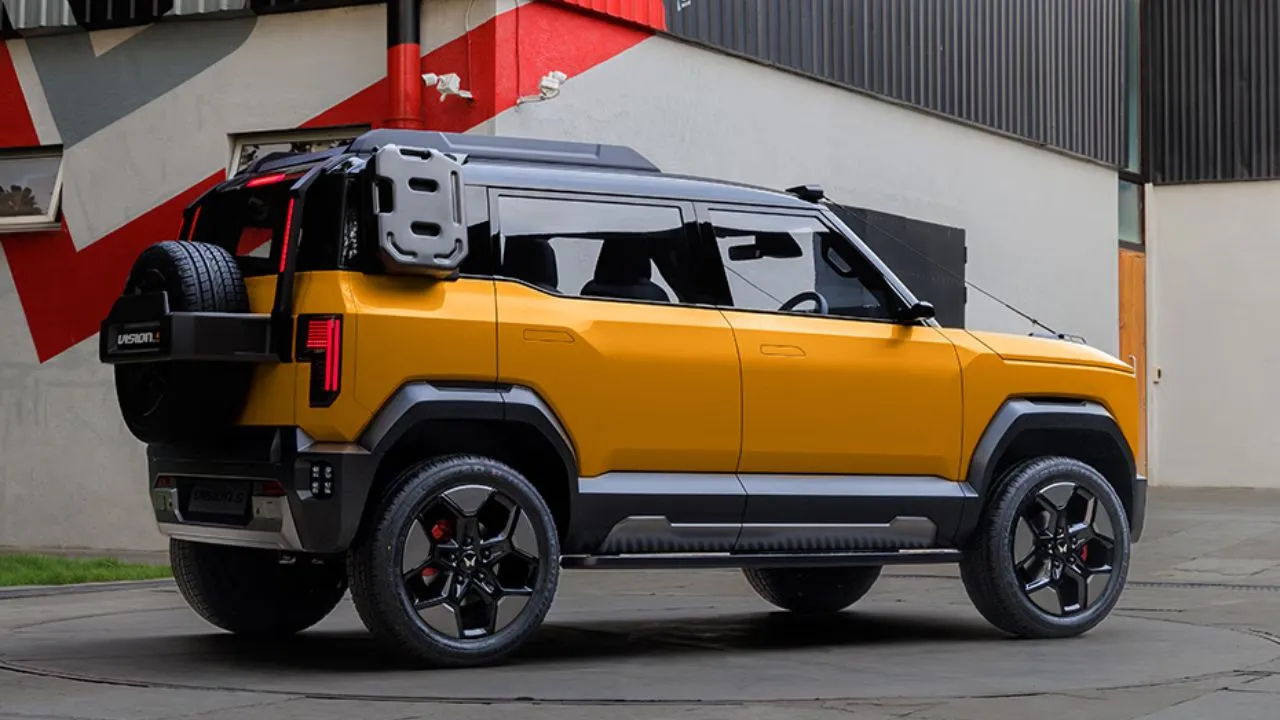 Mahindra Vision S