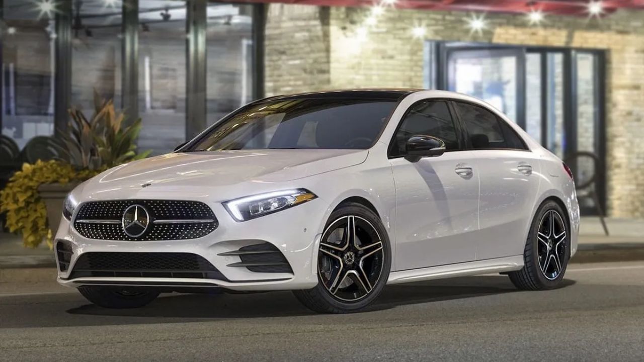 Mercedes-Benz A-Class Limousine: The