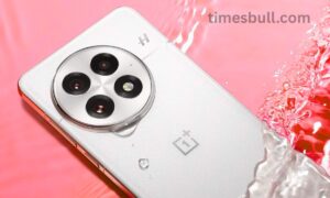 buy OnePlus 13 with AI features, which was more than ₹8000 discount before OnePlus 15 launched