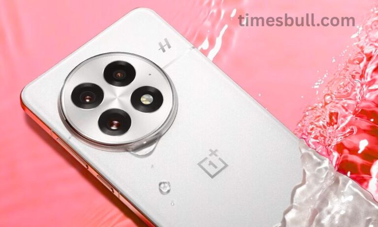 buy OnePlus 13 with AI features, which was more than ₹8000 discount before OnePlus 15 launched