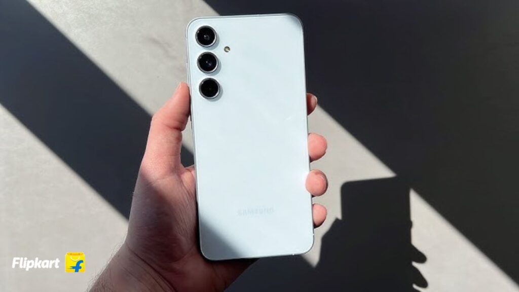 Samsung Galaxy A55 5G Phone at ₹18,500 Discount