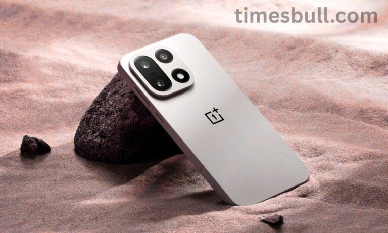 Samsung Galaxy S25 5G vs OnePlus 15 5G: Which Flagship Is Stronger. See know