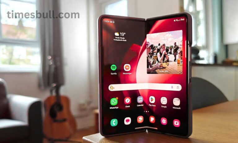 Amazon Diwali Sale: Samsung Galaxy Z Fold 5 Available at Discount of Rs 91,000, Great Savings Opportunity