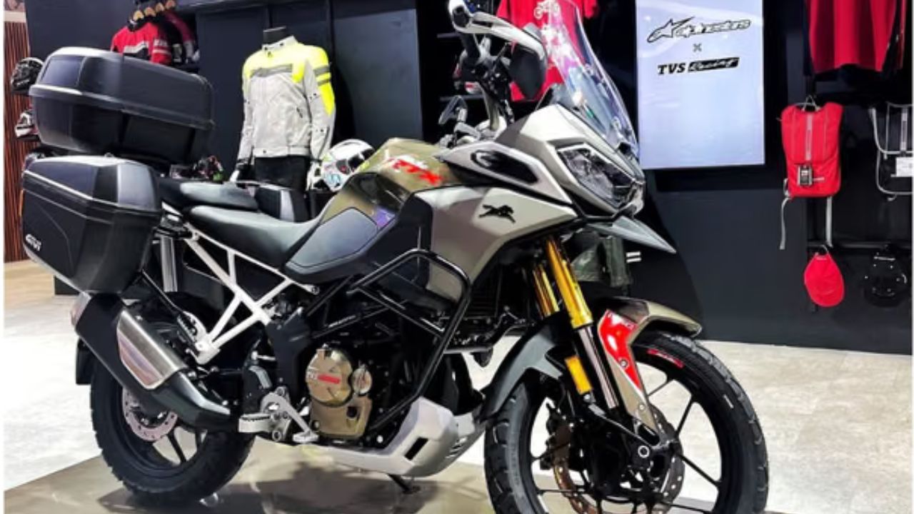 TVS Apache RTX 300: