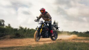 Ultraviolette X47 Crossover (1)