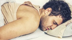 Vastu Tips: Keep These Things Under Your Pillow to Prevent Bad Dreams and Sleep Peacefully