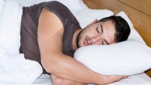 Vastu Tips: Avoid Keeping These Things Near You While Sleeping to Prevent Financial Loss