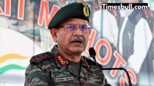 Army Chief warns Pakistan, says big thing