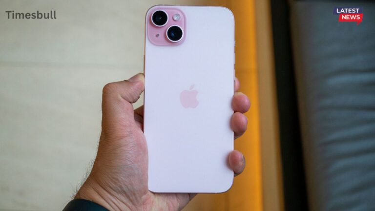 iPhone 15 Phone at Its Lowest Price Since Launch In Amazon Great Indian Festival Sale with ₹23,339 Off
