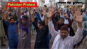 Pakistan Shuts Down Internet, Blocks Roads Ahead of TLP Protest in Islamabad