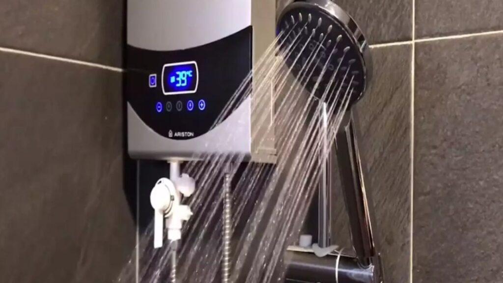 Best Water Geyser for Bathroom Under Rs 3,000 From Amazon Winter Deal