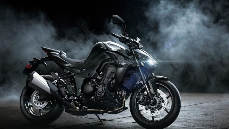 2026 Kawasaki Z1100 launched in India: Top Highlights of This Super Naked Bike Priced at ₹13.79 Lakh