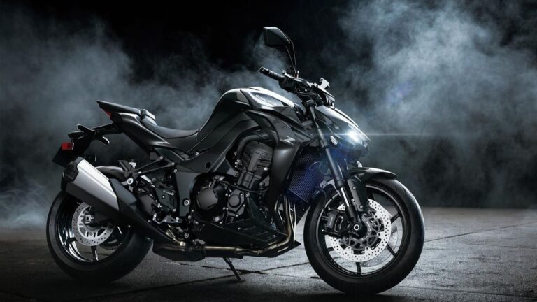 Kawasaki Z1100 launched in India: This Powerful Supernaked Bike Arrives with 136bhp