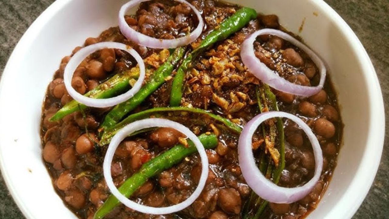 Amritsari Chole Recipe