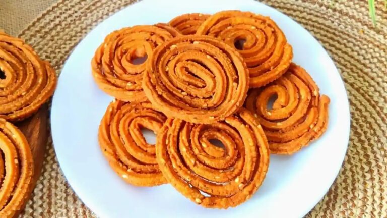 Besan Chakli Recipe
