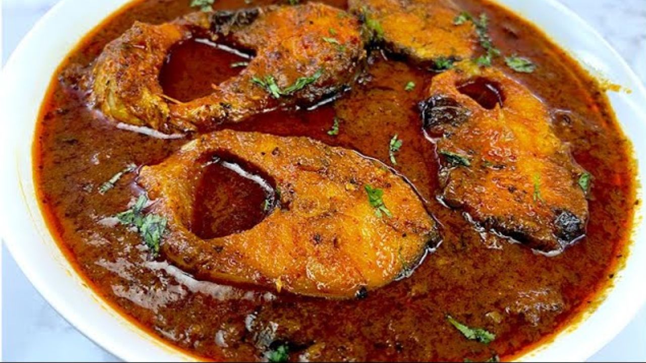 Bihari-Style Fish Curry Recipe
