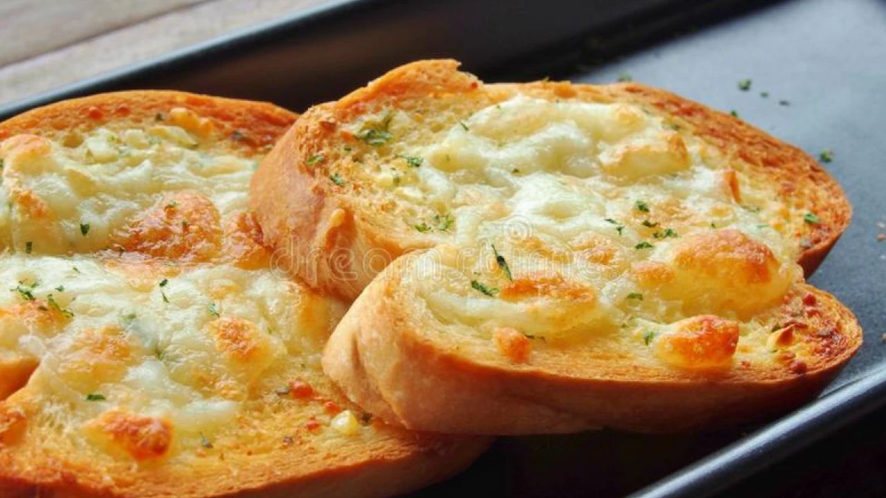 Cheese Garlic Bread